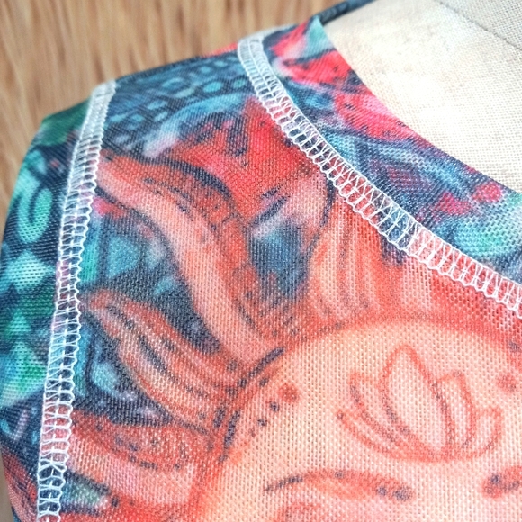 SHEIN Sun Graphic 🌞 Print Mesh Tank - Picture 5 of 6